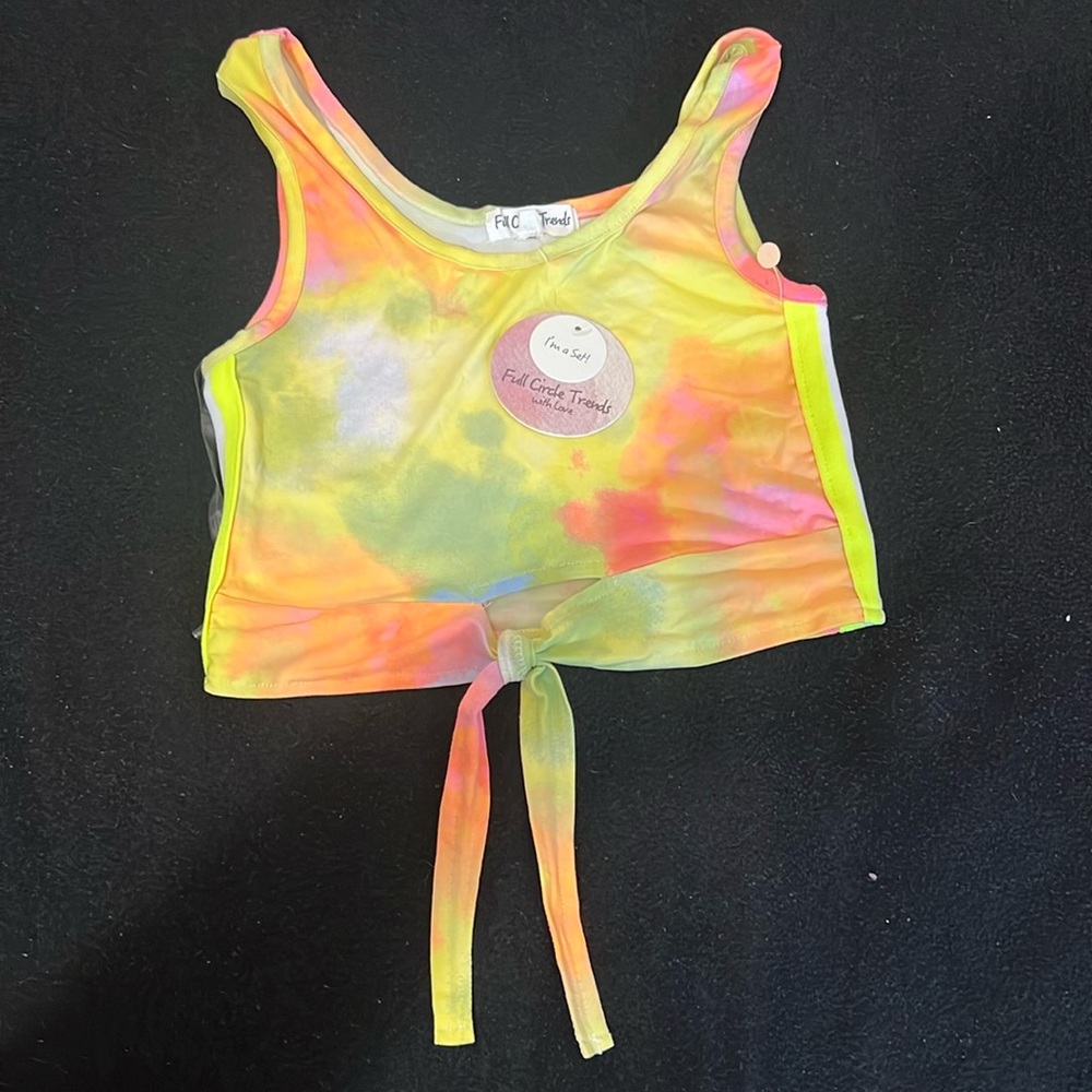 Women’s small bra like top tye die